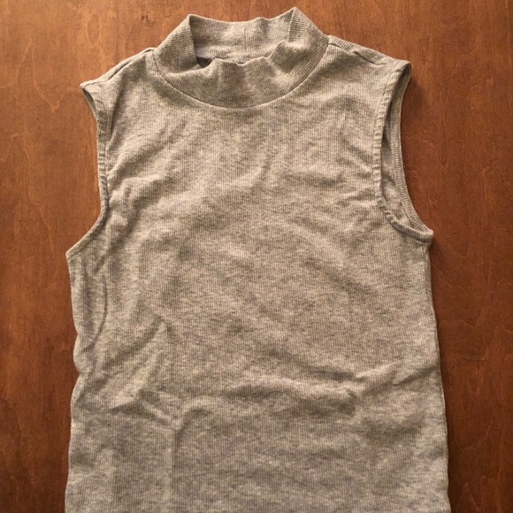 H&M Tops - *SALE* H&M Divided No-Sleeve Turtleneck Grey Top
